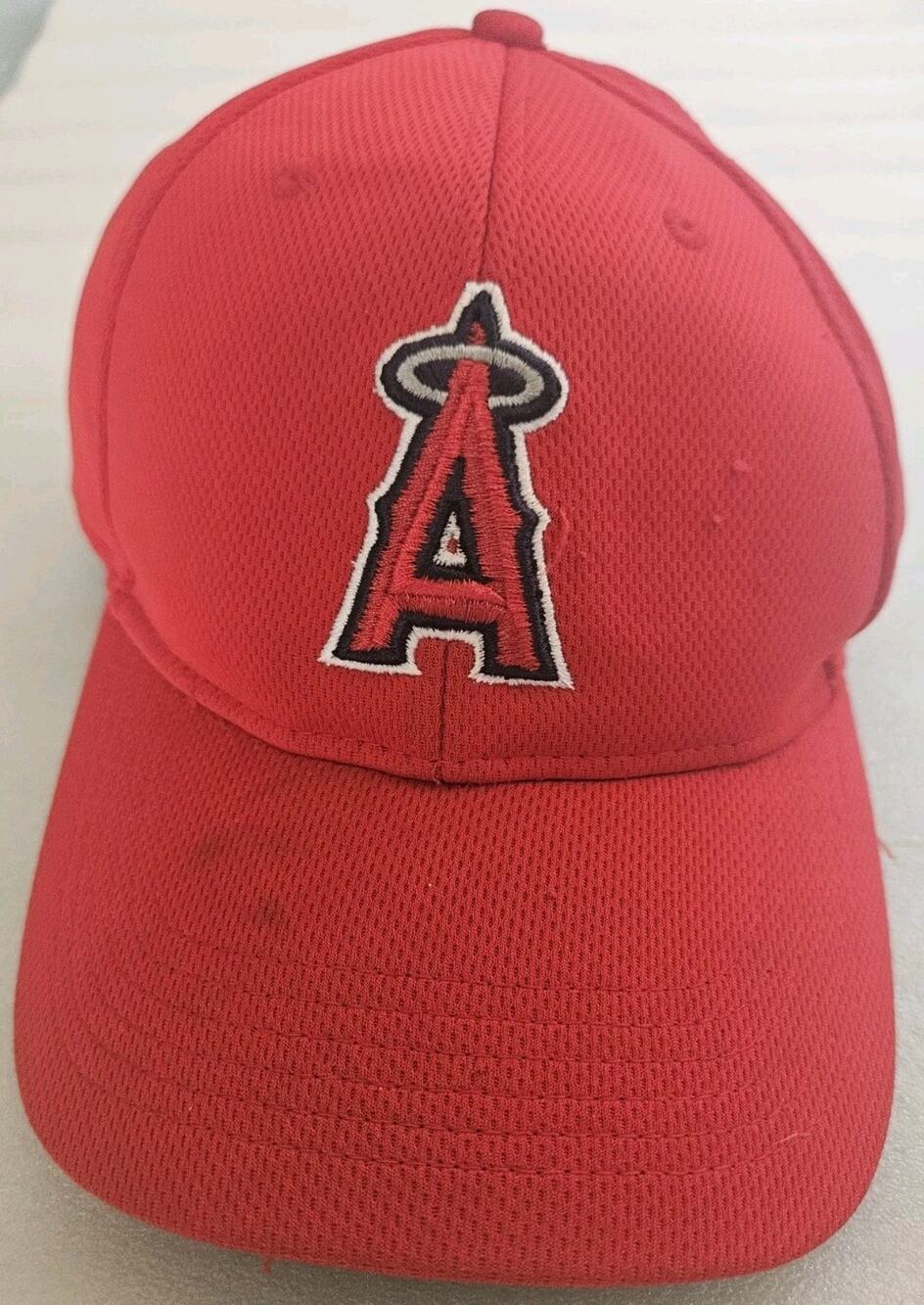 LA Angels Of Anaheim Cap Baseball Fan Favorite MLB Genuine Merch Adjustable OSFM